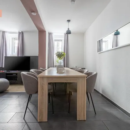 Apartment Berlin Lottumstrasse